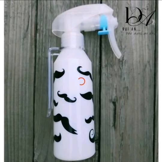 Chai Nước xịt tóc barber